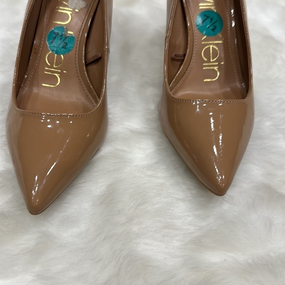 Calvin Klein Patent Pointed-Toe Kitten Heel Pumps in Nude - Picture 3 of 15